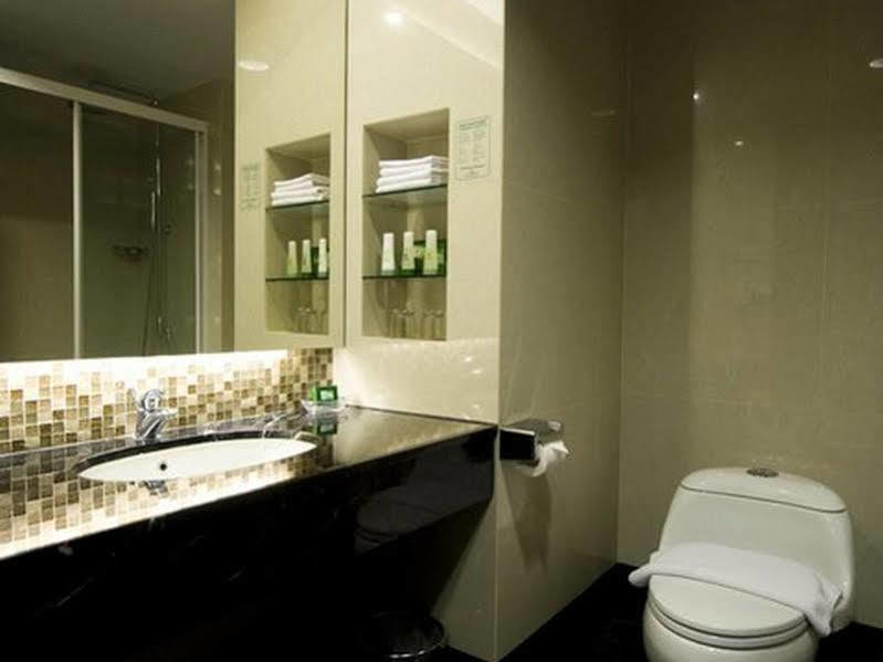 Emerald Garden International Hotel